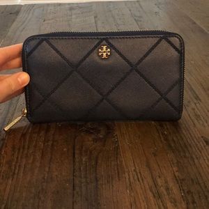 Tory Burch wallet